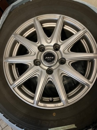 【値下げしました】ヴォクシー(80系)で使用してた中古タイヤ スタッドレスタイヤ ホイールセット4本