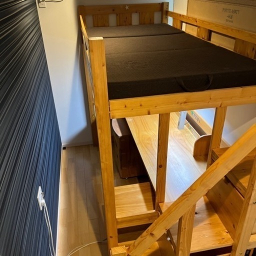 受け渡し先決定　ロフトベッド　　階段.机.ワゴン.収納付き