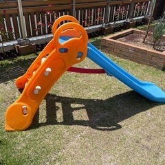 すべり台の画像