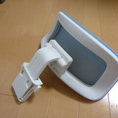 オフィスチェアー用ヘッドレスト　の画像