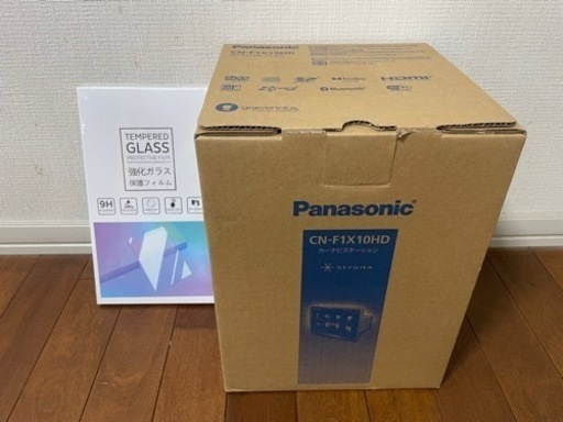 新品カーナビ　パナソニックストラーダ　CN-F1X10HD