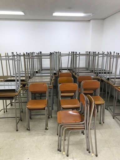 学校机