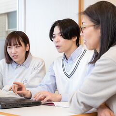 対面授業で 動画1本受注できるスキルを身につける　動画スクールPAVIOSの画像