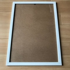 A3サイズ額縁　プラスチック製　白