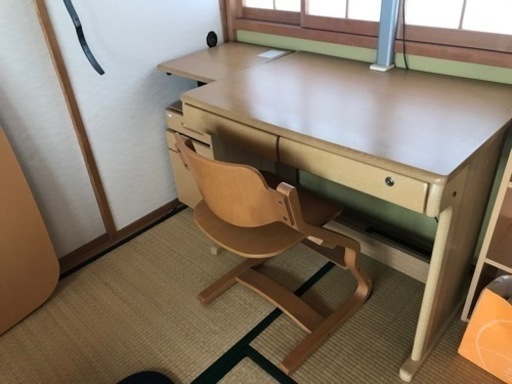 学習机　椅子　棚