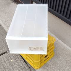 無印良品 衣装ケース 破損部分あり