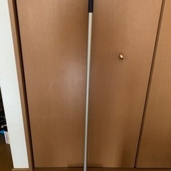 【今週500円】「雑巾をつけて使うモップ」の画像