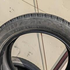 スタットレス  偏平タイヤ