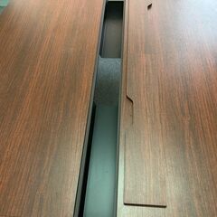 会議用テーブル、オフィス用デスクの画像