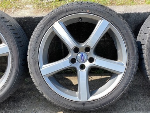 ボルボ純正235/40ZR18 4本