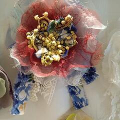 ハンドメイド　コサージュ　お花の画像