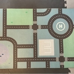 3coins くすみカラー　プレイラグ　プレイマット