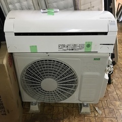 エアコン　HITACHI 2019年式　8畳