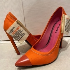 DIESEL パンプスの画像