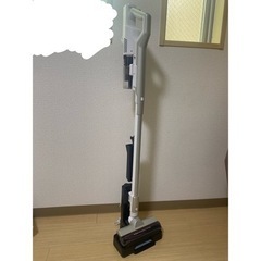 【お値下げしました】アイリスオーヤマ　サイクロンコードレスクリーナー