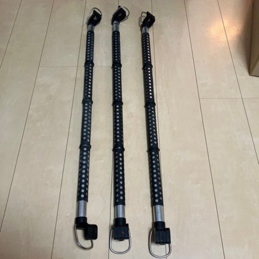 車内収納　ロッドホルダー
