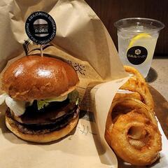 淡路島バーガー川越店キッチン、レジ等の画像