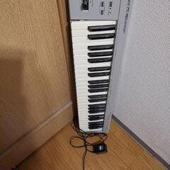 電子ピアノ
