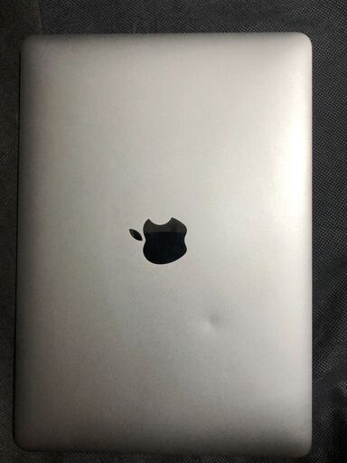 「MacBook Retina 12インチ Early 2015 (MJY32J/A)　スペースグレイ」高細密Retinaディスプレイ
