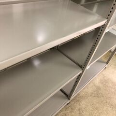 スチールラックのキタジマの軽中量ラック 幅120×奥行45×高さ210cm 5段 が２セット 商品の保管・陳列に使えるの画像