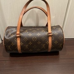 VUITTON パピヨン