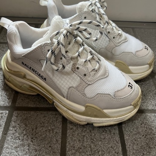 正規品37 BALENCIAGA バレンシアガ トリプルS 白