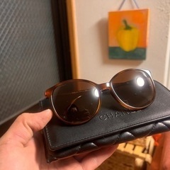 chanel sunglass ブラウン