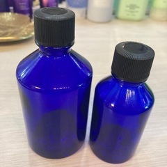 新品★アロマ遮光瓶の画像