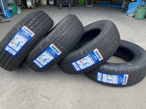 新品タイヤ　ノーマル　195/65R15 91V