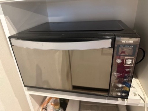 配送します！アイリスオーヤマ　ミラーガラス電子レンジ