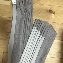 お話し中　ニトリ　カーテン　汚れなし　グレー