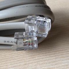 スリムモジュラーケーブル4芯の画像