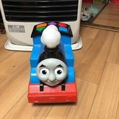トーマス　おもちゃ　2個　追加2個の画像