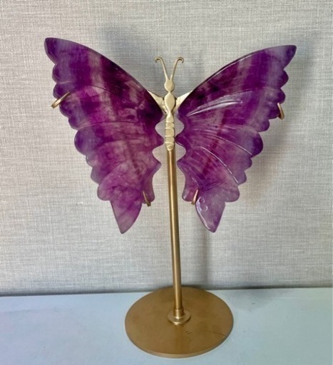 フローライトの蝶 羽 翼   天然石手彫り 置物インテリア パワーストーン 幸運