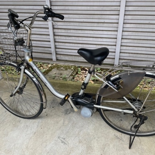 Panasonic 電動自転車中古車になります。