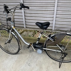 Panasonic 電動自転車中古車になります。