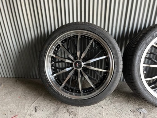 プリウス50   18インチアルミ