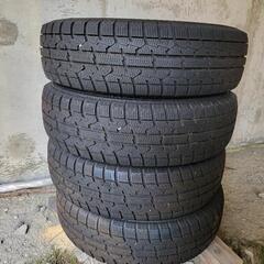 スタッドレスタイヤ 165／70 R14