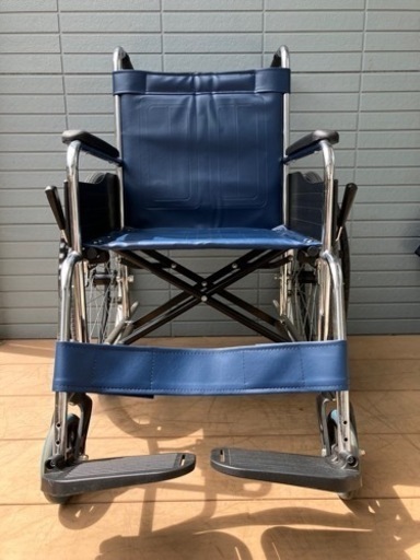 マキテックの自走式車椅子
