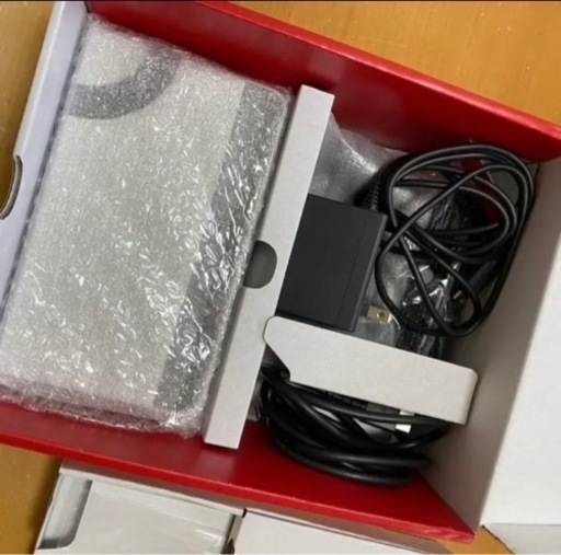 【８月いっぱい値下げ中】ニンテンドースイッチ　任天堂　Nintendo Switch