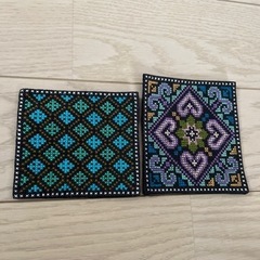 新品★シビライ村の手刺繍コースター　２点セット★
