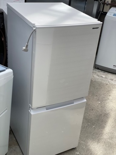 送料・設置込み　冷蔵庫　152L SHARP 2021年