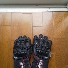バイクグローブ値下げの画像
