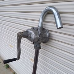 手漕ぎポンプ　ドラム缶用の画像
