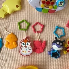 【値下げ】アンパンマン　8way ウォーカーまでへんしん！よくばりメリーの画像