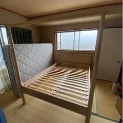 お値下げご相談下さい♬ ダブルベッド　ベッドフレーム　ダブル　I...