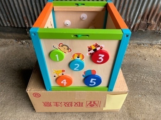 トイザらス イマジナリウム 木製知育玩具　箱型