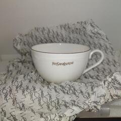 イヴ・サンローランの画像