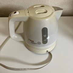 【交渉中】ティファール　T-fal 電気ケトル　まだまだ綺麗で使えますの画像
