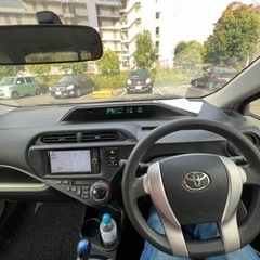 トヨタアクアハイブリッド車　の画像